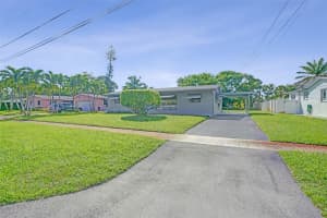 4738 NW 5th St, Plantation, FL 33317 - MLS#F10533164