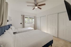 1951 NW 33rd St, Oakland Park, FL 33309 - MLS#F10533199