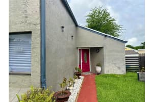 2410 SW 87th Ter, Miramar, FL 33025 - MLS#F10533219