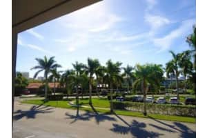 300 Layne Boulevard, Hallandale Beach, FL 33009 - MLS#F10533238