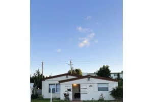 1960 NE 173rd st, North Miami Beach, FL 33162 - MLS#F10533239