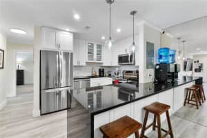 6205 Bay Club Dr 3, Fort Lauderdale, FL 33308 - MLS#F10533242