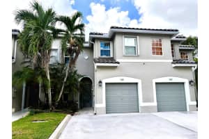 745 132nd Terrace, Plantation, FL 33325 - MLS#F10533243