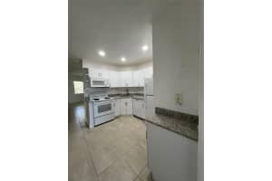 2550 NE 51st St 103, Fort Lauderdale, FL 33308 - MLS#F10533277