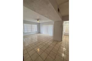 4152 Inverrary Dr 101, Lauderhill, FL 33319 - MLS#F10533280