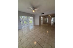 4152 Inverrary Dr 101, Lauderhill, FL 33319 - MLS#F10533280