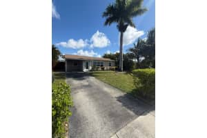 541 Ne 58th Ct, Oakland Park