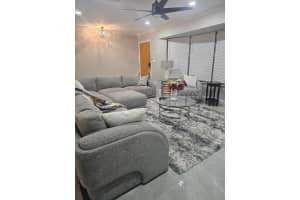 5500 Roosevelt St, Hollywood, FL 33021 - MLS#F10533287