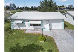 2711 NW 4th Avenue, Pompano Beach, FL 33064 - MLS#F10533304