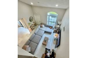 21204 Harbor Way, Miami, FL 33180 - MLS#F10533401