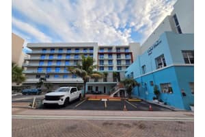 320 Indiana St, Hollywood, FL 33019 - MLS#F10533410