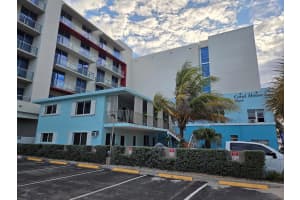 320 Indiana St, Hollywood, FL 33019 - MLS#F10533410