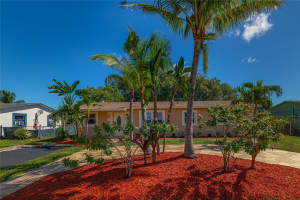 1220 SW 6th Ter, Deerfield Beach, FL 33441 - MLS#F10533421