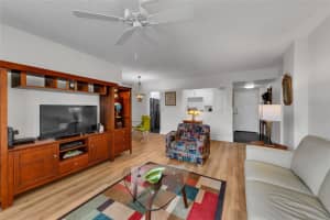 6000 NE 22 Way 1E, Fort Lauderdale, FL 33308 - MLS#F10533423