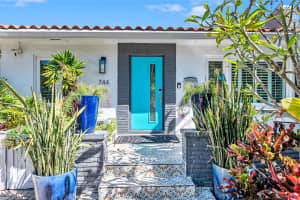 744 NE 18th Ave, Fort Lauderdale, FL 33304 - MLS#F10533425