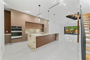 1314 NE 13th A, Fort Lauderdale, FL 33304 - MLS#F10533437