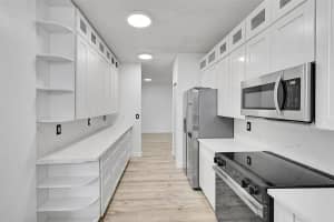 4819 NW 53rd Cir, Coconut Creek, FL 33073 - MLS#F10533442