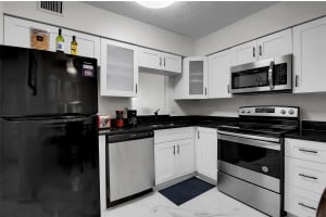 260 Nw 76th Ave 207 Margate, FL 33063 - Off Market