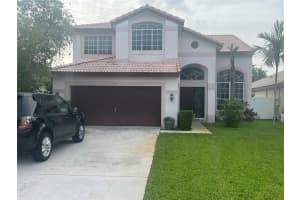 MLS# F10533470, Pembroke Pines, Florida 33029