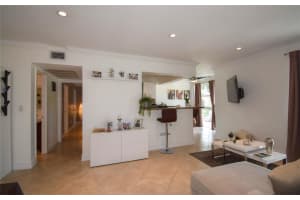 17560 Atlantic Blvd 215, Sunny Isles Beach, FL 33160 - MLS#F10533474