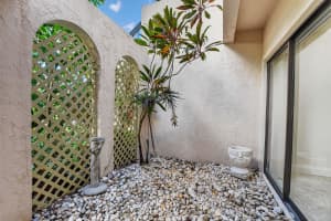 21476 Juego Circle, Boca Raton, FL 33433 - MLS#F10533488