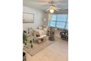 2 Newport A 2, Deerfield Beach, FL 33442 - MLS#F10533505