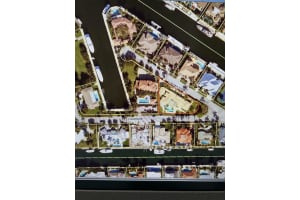 2520 Laguna Ter, Fort Lauderdale, FL 33316 - MLS#F10533513