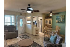 808 SE 7th Street 101B, Deerfield Beach, FL 33441 - MLS#F10533585