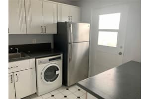 5700 NW 2nd Ave, Boca Raton, FL 33487 - MLS#F10533601