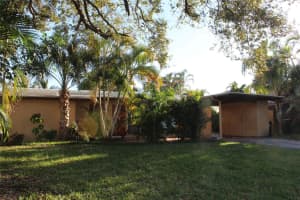 1520 SW 5th St, Fort Lauderdale, FL 33312 - MLS#F10533603