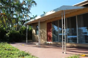 1520 SW 5th St, Fort Lauderdale, FL 33312 - MLS#F10533603