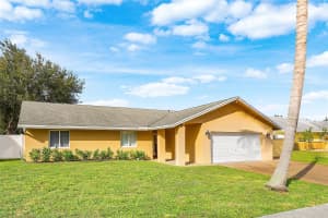 9661 Carousel Circle, Boca Raton, FL 33434 - MLS#F10533652