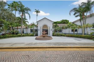 2640 S University Dr 129, Davie 2640 S University Dr 129, Davie