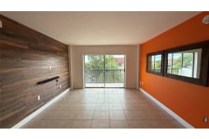 4174 Inverrary Dr, Lauderhill, FL 33319 - MLS#F10533695