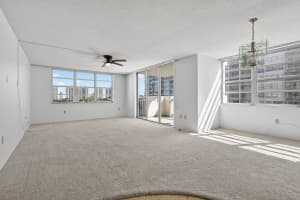 2750 183rd Street, Aventura, FL 33160 - MLS#F10533697