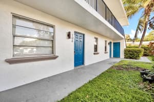 1015 NE 17th Ave 104, Fort Lauderdale, FL 33304 - MLS#F10533716