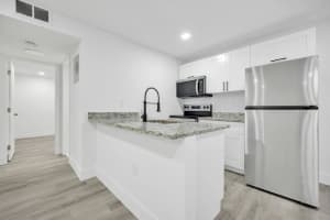 1015 NE 17th Ave 104, Fort Lauderdale, FL 33304 - MLS#F10533716