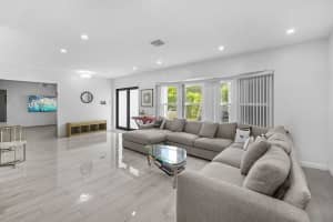 3500 N 46th Ave, Hollywood, FL 33021 - MLS#F10533726