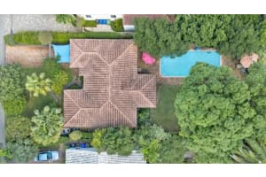 426 NE 8th Ave, Fort Lauderdale, FL 33301 - MLS#F10533734