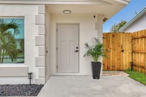 416 W Mango St 416, Lantana, FL 33462 - MLS#F10533745