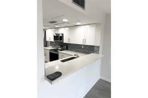 2930 SW 87th Ter 1810, Davie, FL 33328 - MLS#F10533748