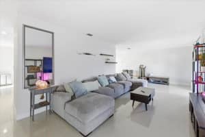 8570 NW 24th Ct, Sunrise, FL 33322 Sold 12/09/25