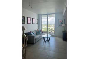 315 NE 3rd Ave, Fort Lauderdale, FL 33301 - MLS#F10533818