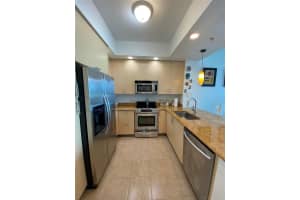 315 NE 3rd Ave, Fort Lauderdale, FL 33301 - MLS#F10533818