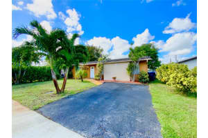 406 SW 80th Ter, North Lauderdale, FL 33068 - MLS#F10533823