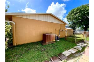 406 SW 80th Ter, North Lauderdale, FL 33068 - MLS#F10533823