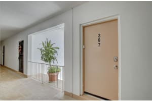 3040 NE 16th Ave, Oakland Park, FL 33334 - MLS#F10533838