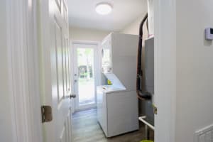 6861 Sw 18th St North Lauderdale, FL 33068 - Off Market