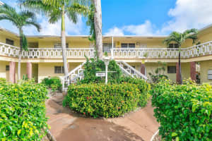 1501 Arthur St 3, Hollywood