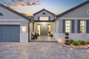 9081 Southern Orchard Rd, Davie, FL 33328 Sold 12/22/25